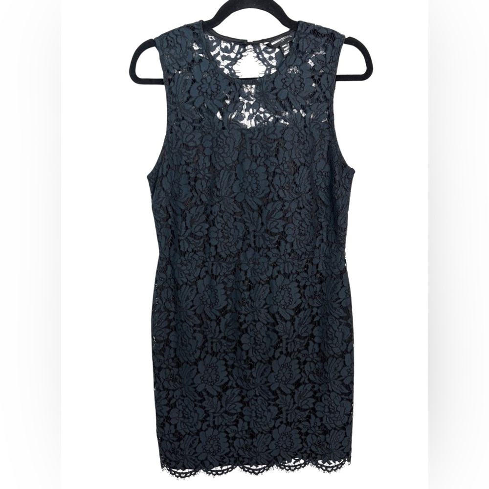 Banana Republic Black Sheath Mini Dress Sleeveless Crew Neck